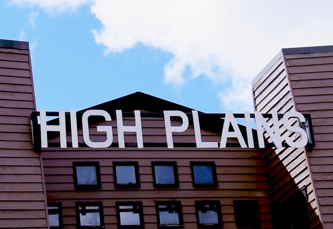Hotel High Plains ディナー・プレーン エクステリア 写真